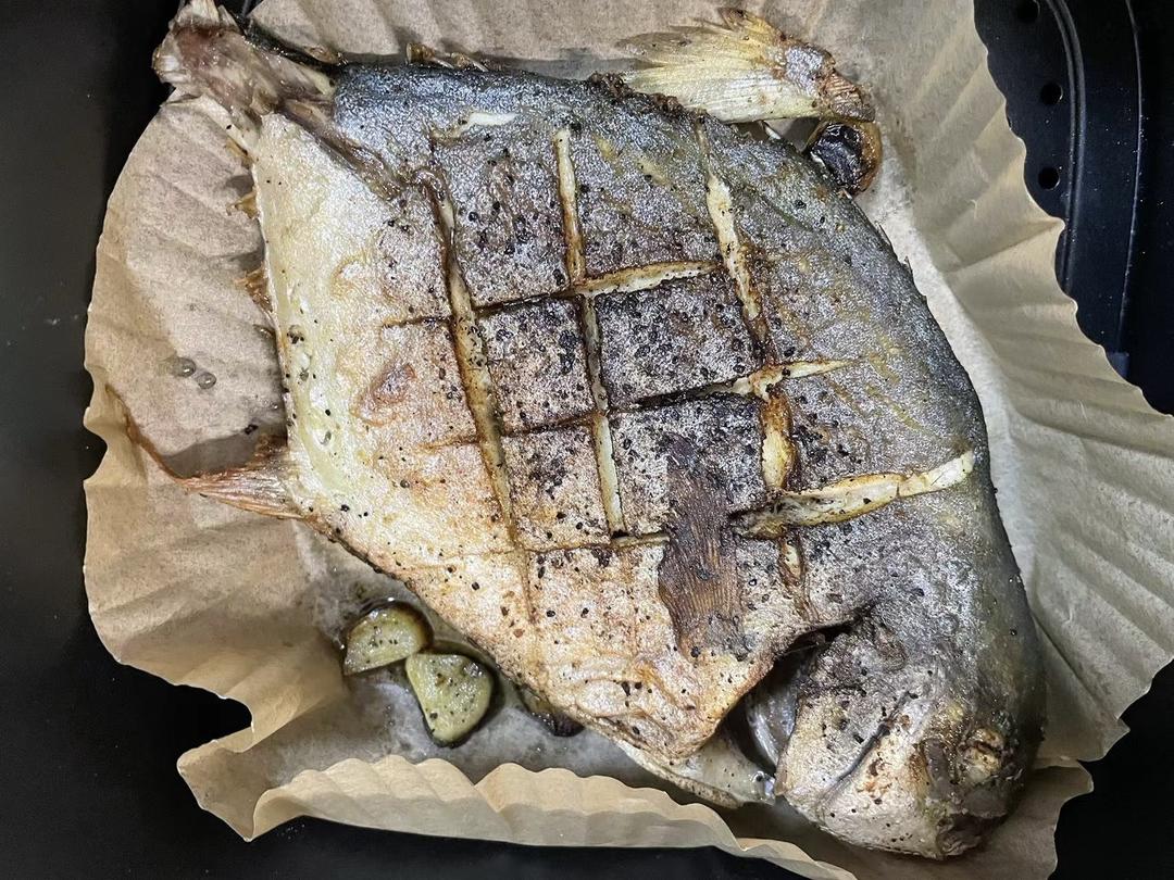 小朋友百吃不厌的香煎金鲳鱼