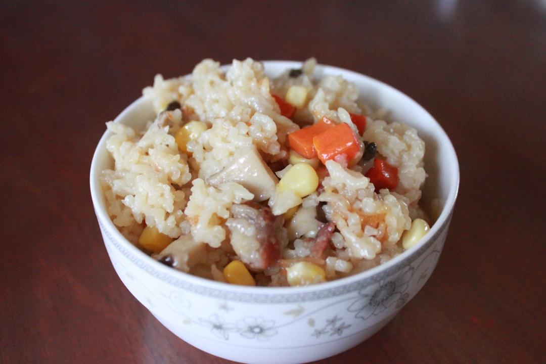 电饭锅版香菇腊肠饭