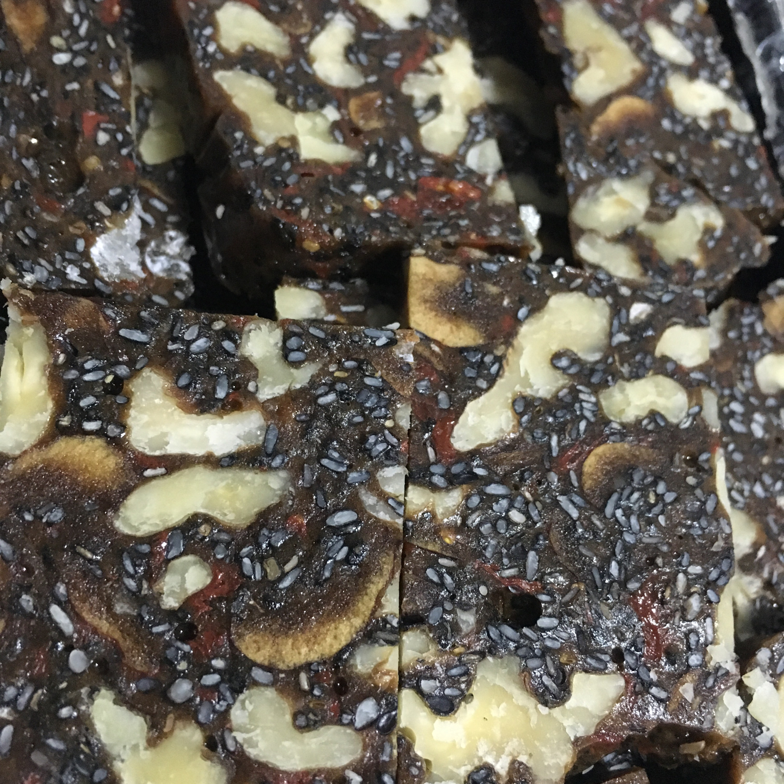 核桃桂圆芝麻红枣阿胶膏