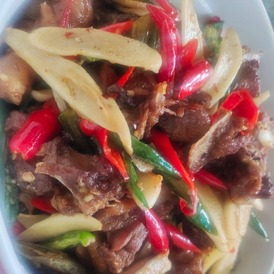 姜爆鸭子（子姜炒鸭子）