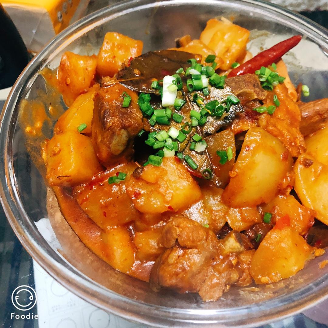 土豆炖排骨