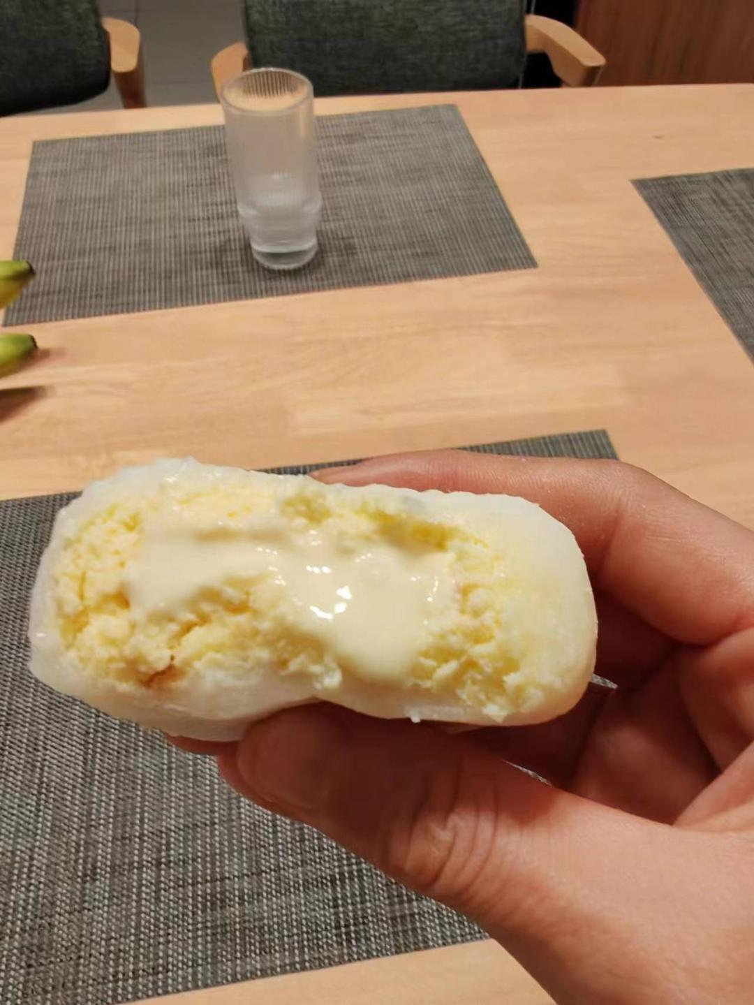 酸奶芝士流心冰皮月饼，低甜低油月饼系列