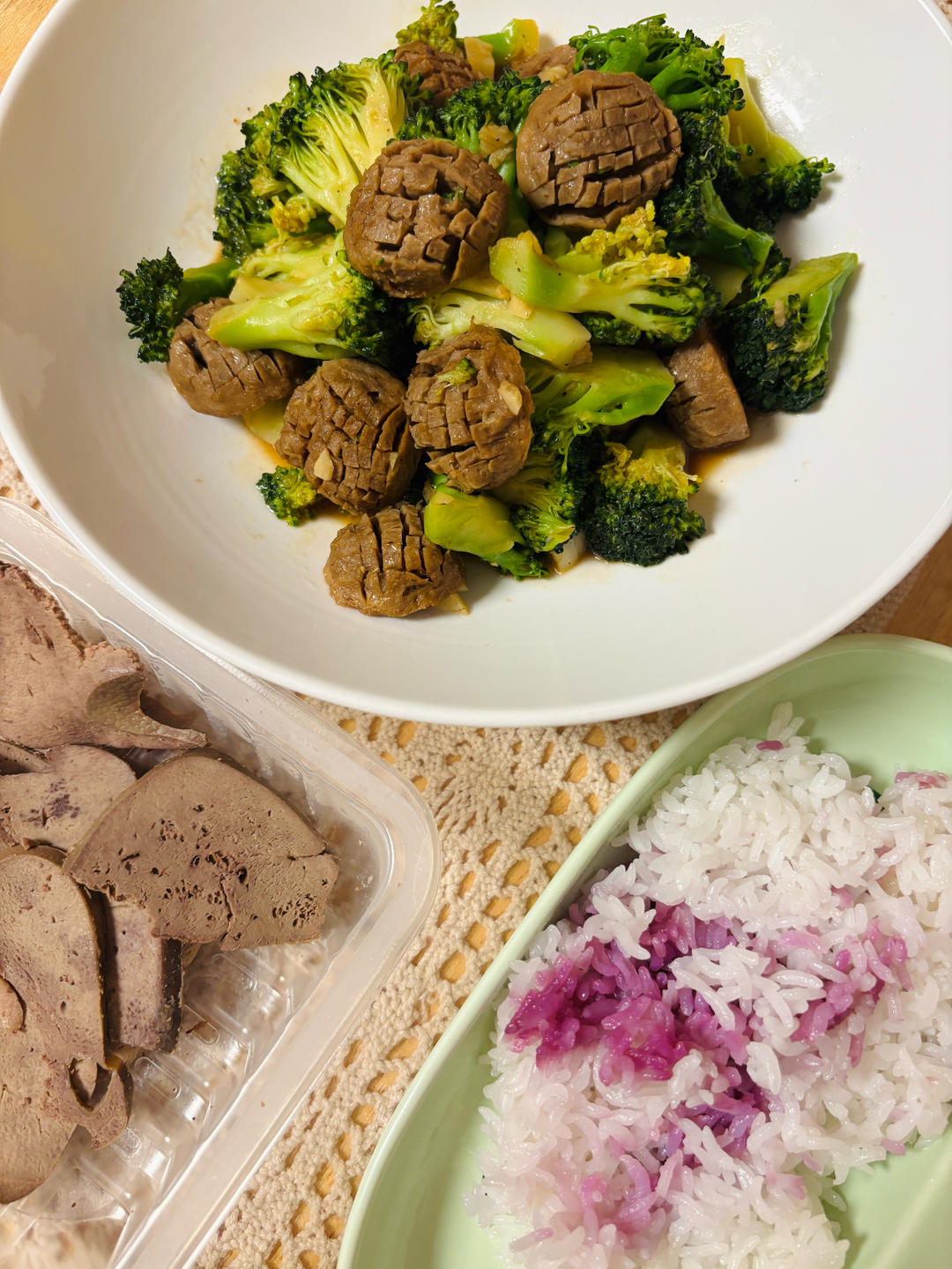 潮州牛肉丸炒西兰花