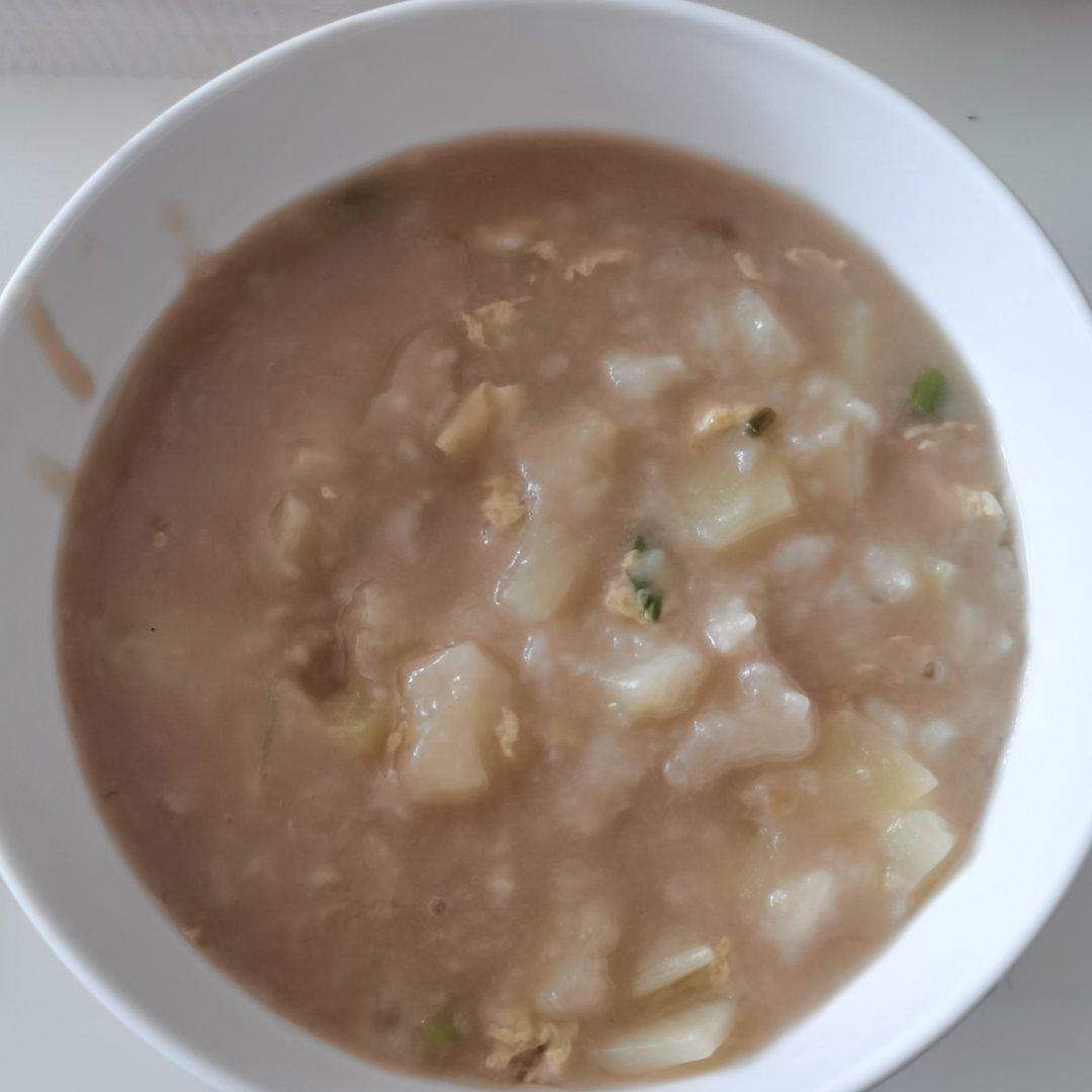 充满惊喜的土豆疙瘩汤