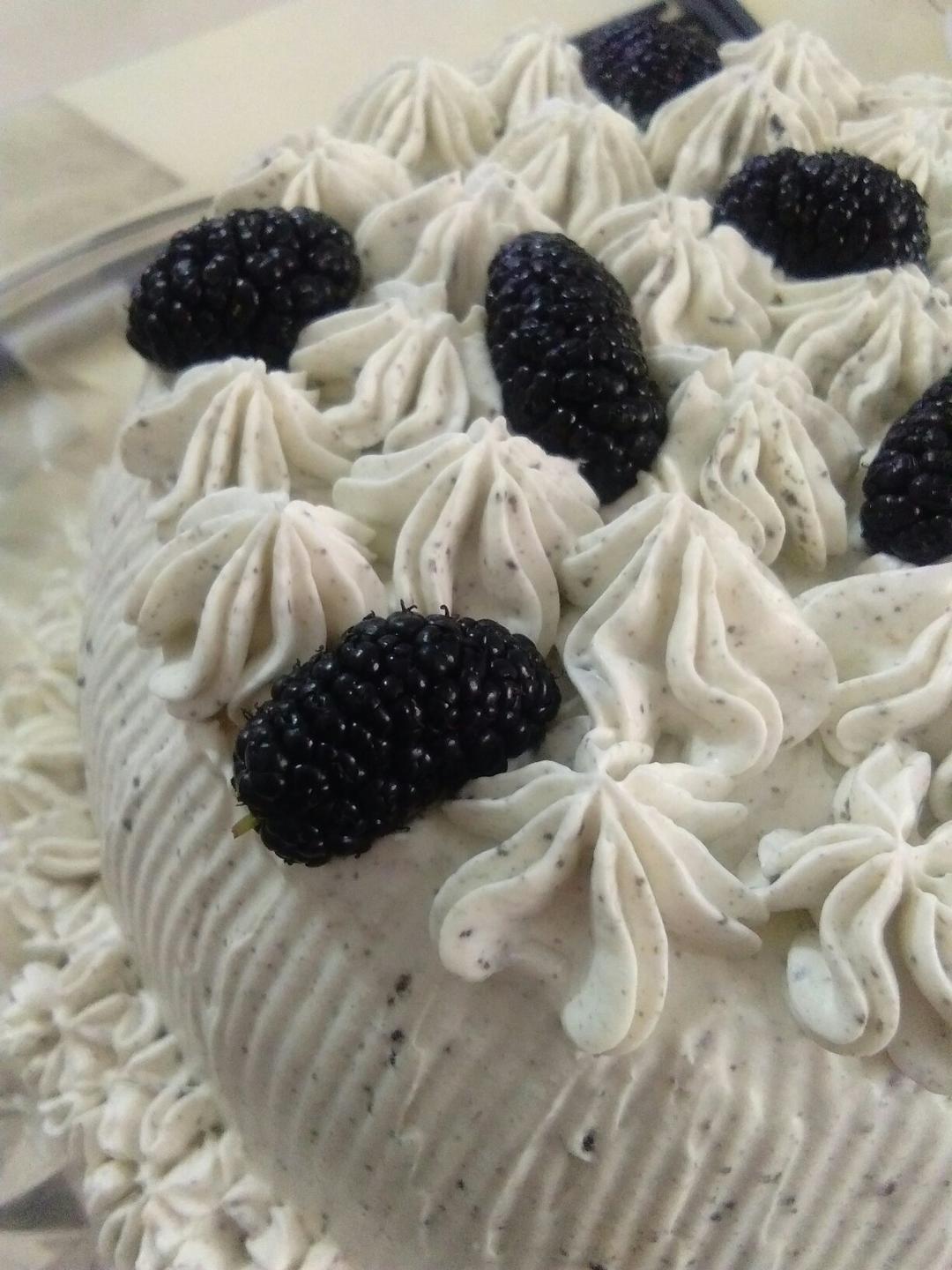 生活不易，要爱自己