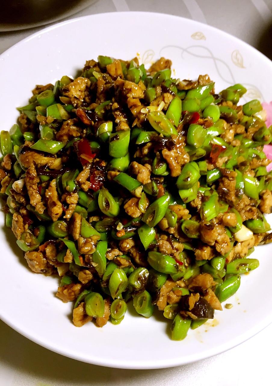 肉沫豆角下饭菜