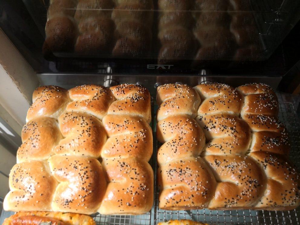 一碗白粥做成的松软面包