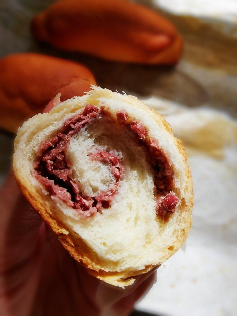 不用揉出膜的松软红豆面包