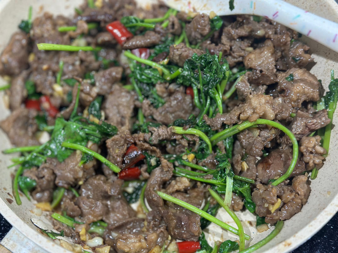 小炒牛肉