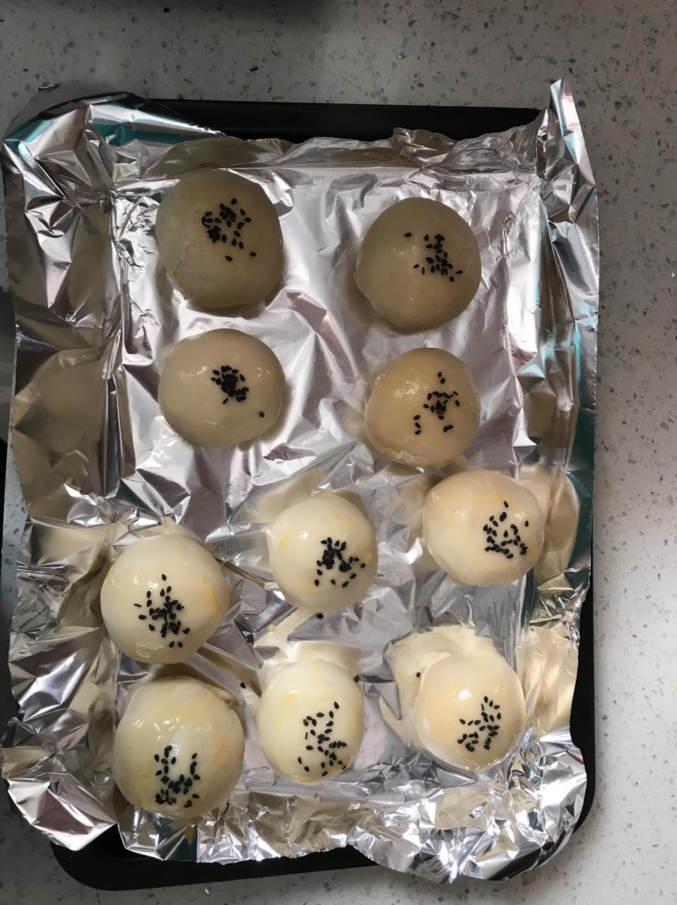 蛋黄酥