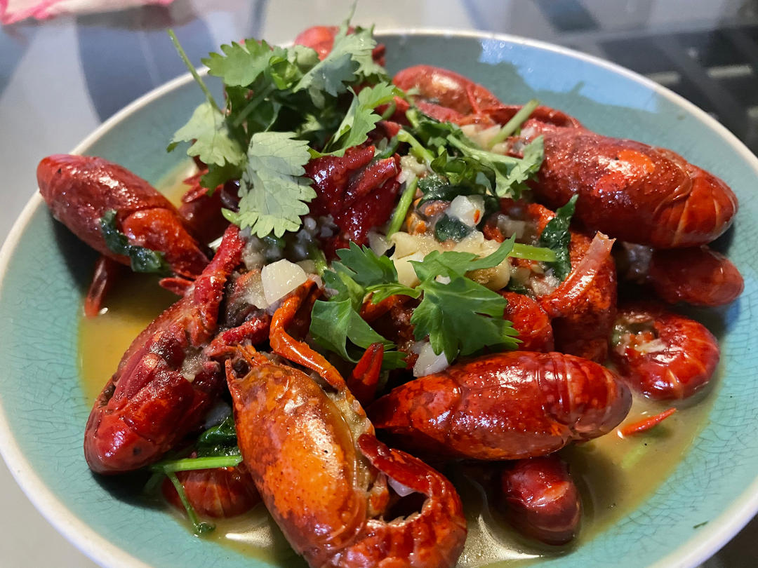 最正宗蒜泥龙虾配方（完美还原龙虾店正宗口味）