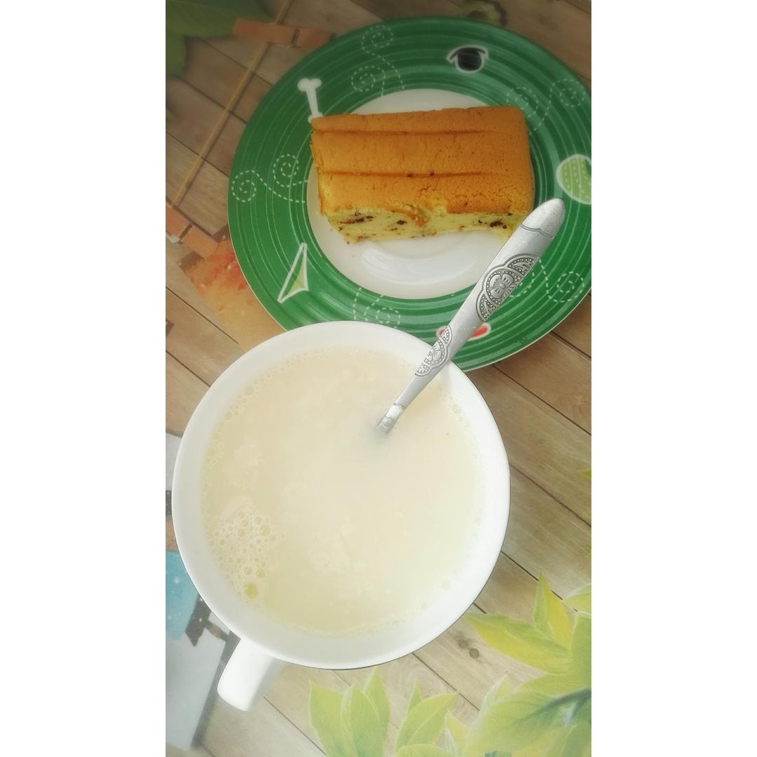 超软的~酸奶蛋糕