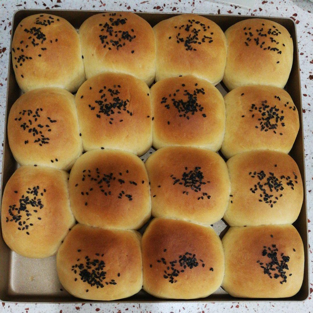 🥛超简单快手，柔软拉丝，一次发酵，牛奶小餐包