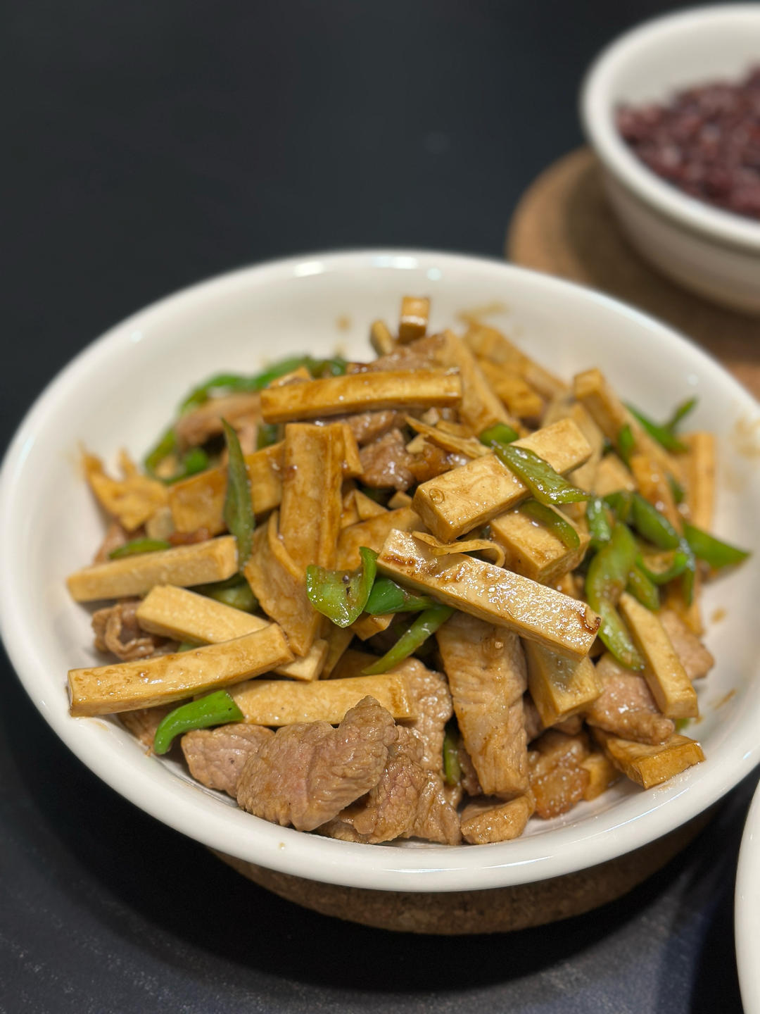 超下饭/青椒香干炒肉丝