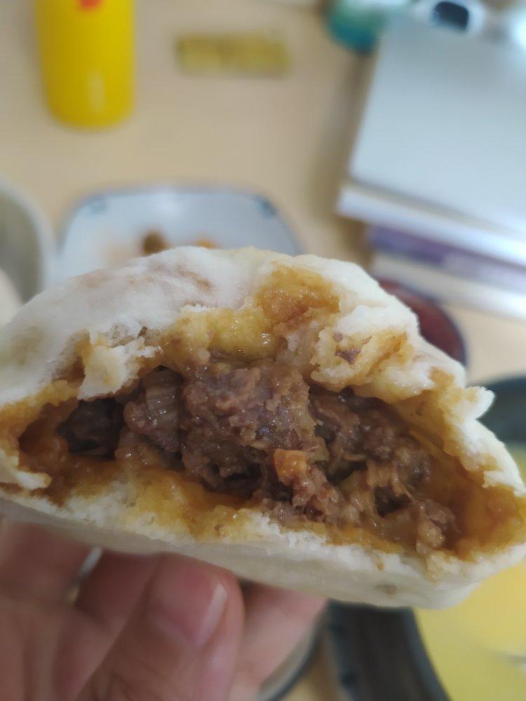 牛肉包子