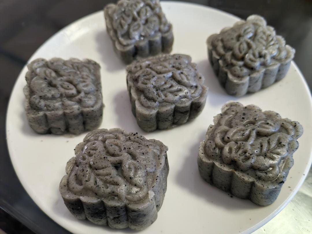 黑芝麻核桃冰皮月饼，高颜值不撞款