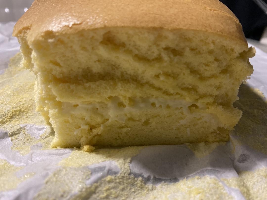 堪比柯基屁股
爆浆芝士🧀古早蛋糕