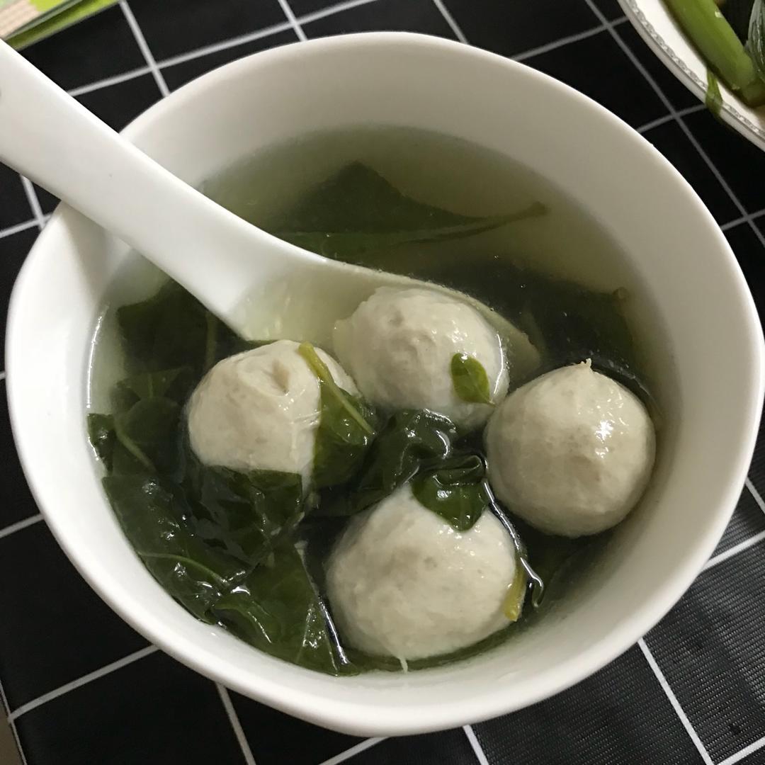 枸杞叶猪肝瘦肉汤