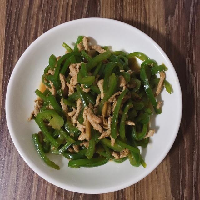 青椒炒肉丝