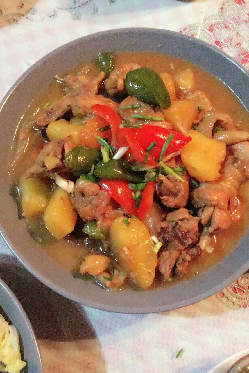 正宗新疆大盘鸡+裤带面