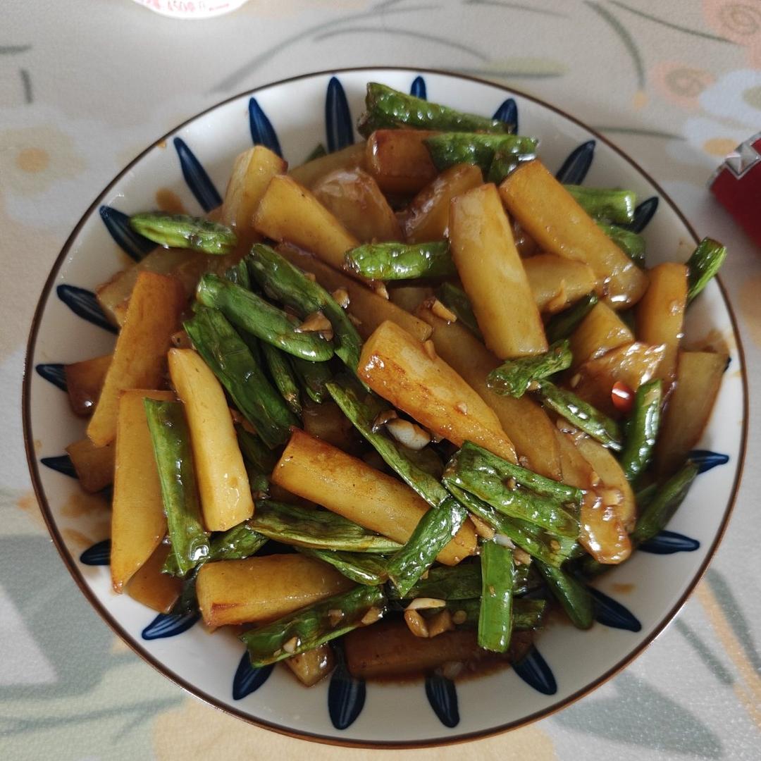 干煸豆角土豆