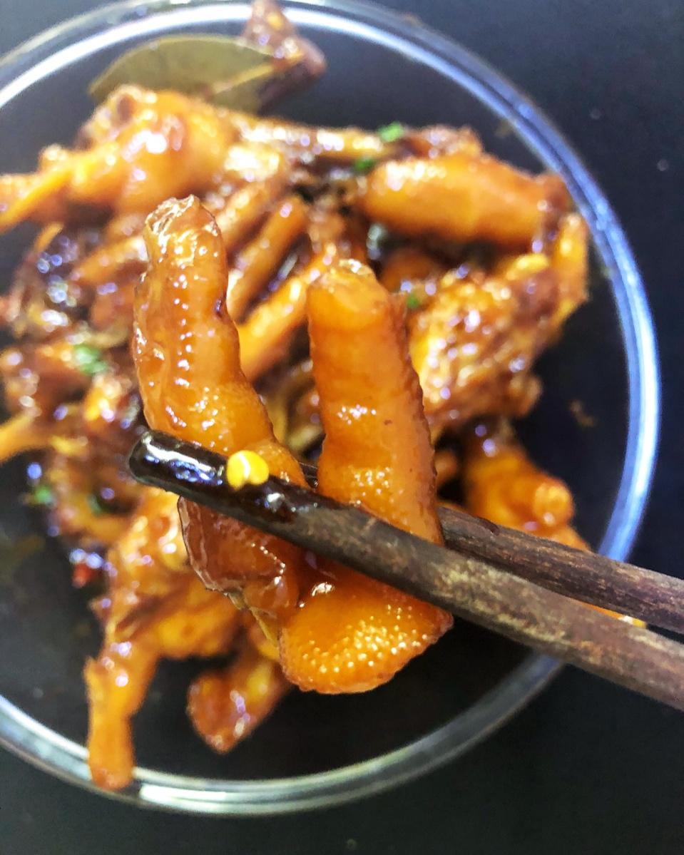 香辣烧鸡爪