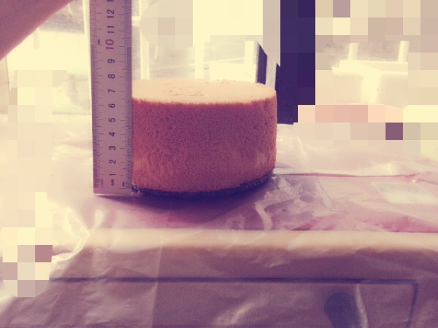 超简单完美戚风蛋糕（6寸2蛋）附打发、翻拌、脱模视频