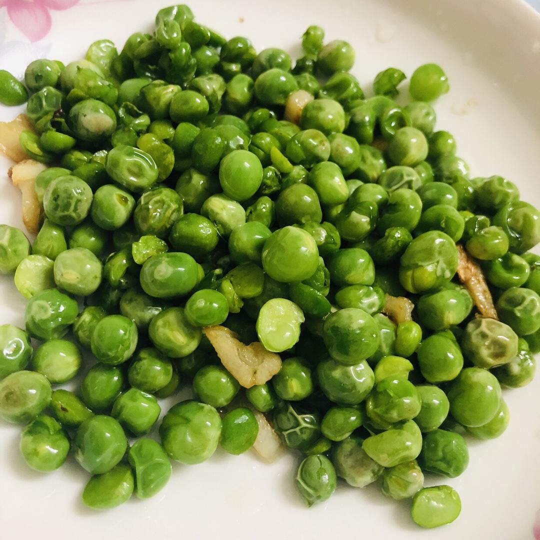 坨坨麻麻1030做的清炒豌豆米