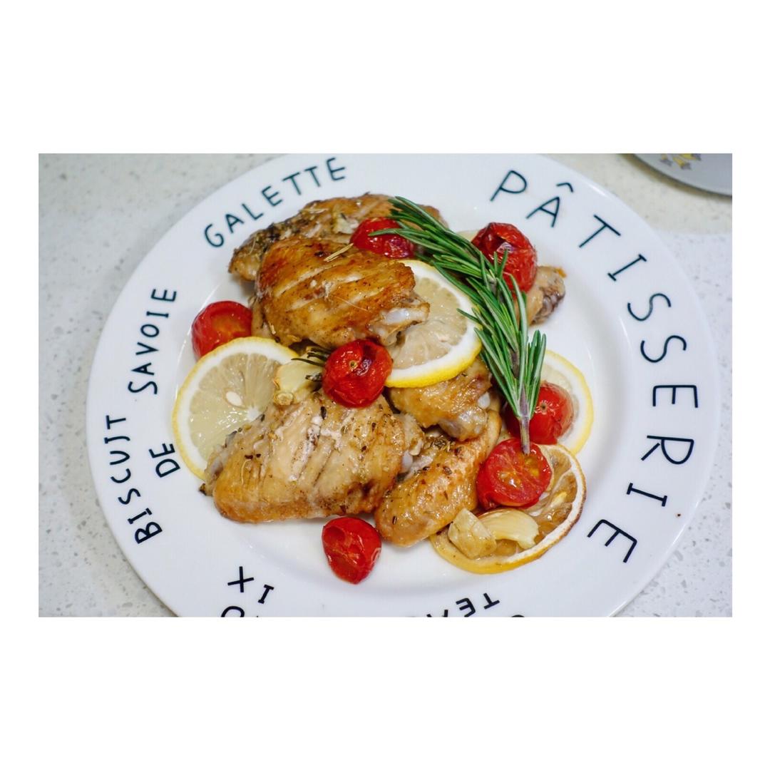 超详细 入味马杀鸡迷迭香烤鸡腿（翅）宴客必备