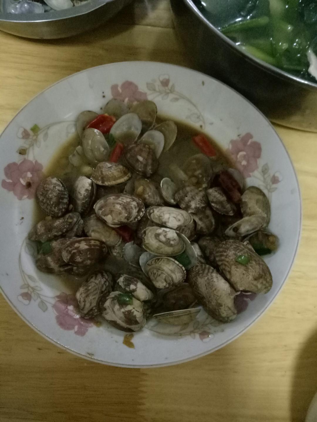 葱炒花蛤