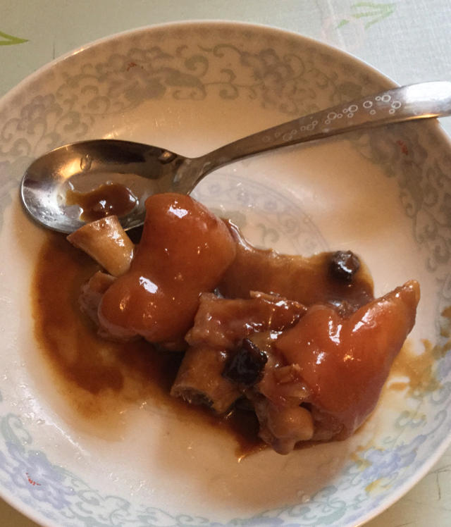 冰糖炖猪蹄