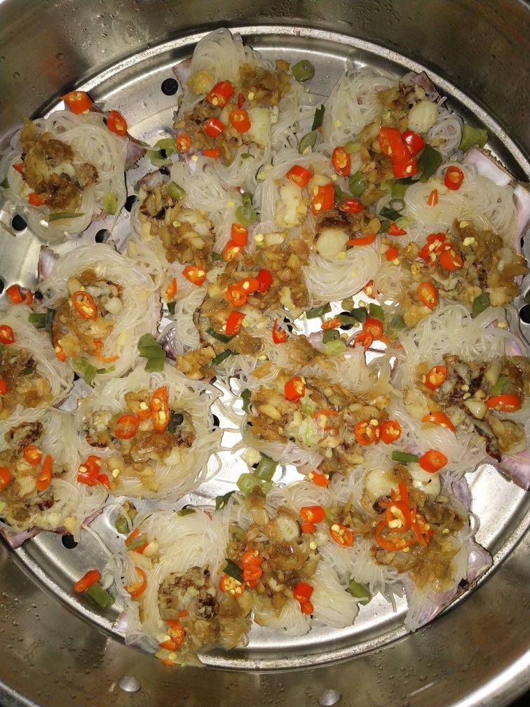 蒜蓉粉丝蒸扇贝