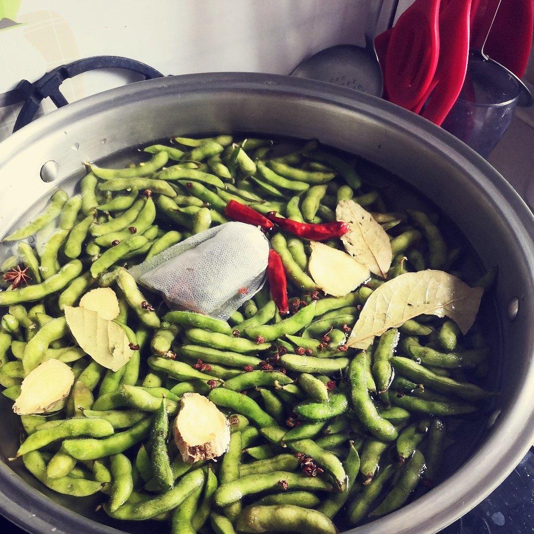 五香茶煮毛豆