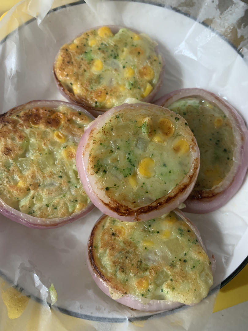 洋葱田园土豆饼