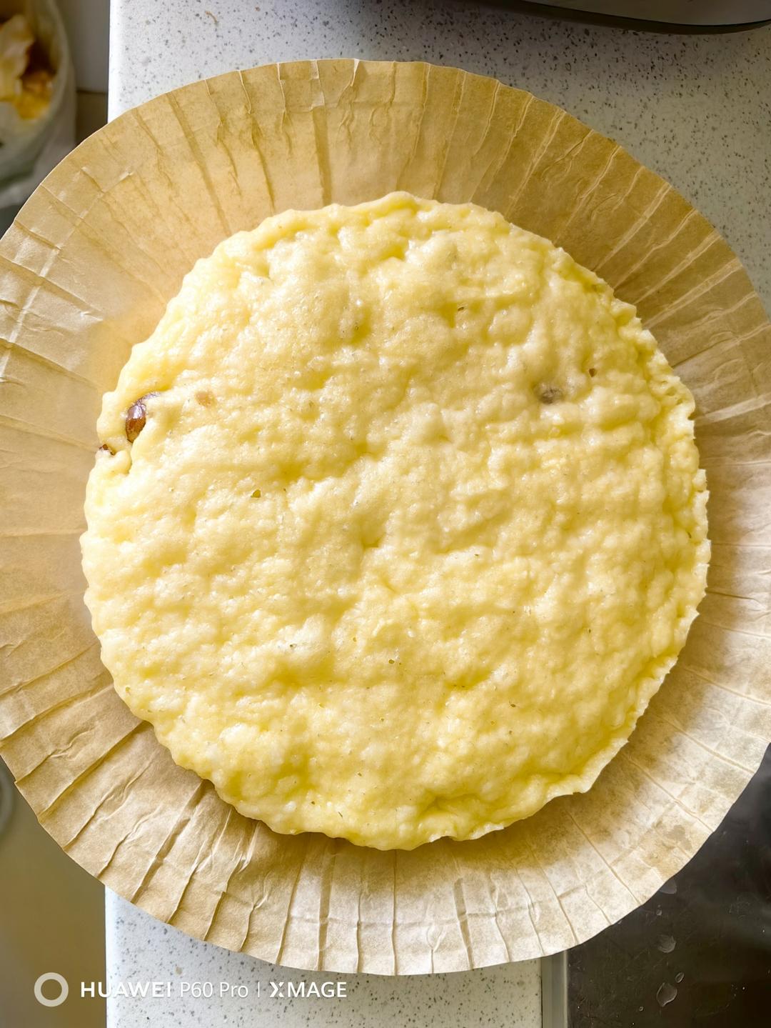 无比暄软的玉米面红枣发糕，香甜松软比面包还香！自用配方屡试不爽！