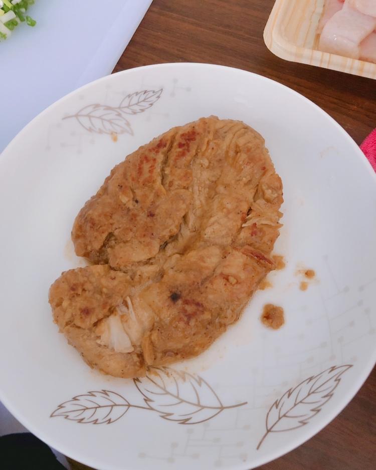 【嫩煎鸡胸肉】