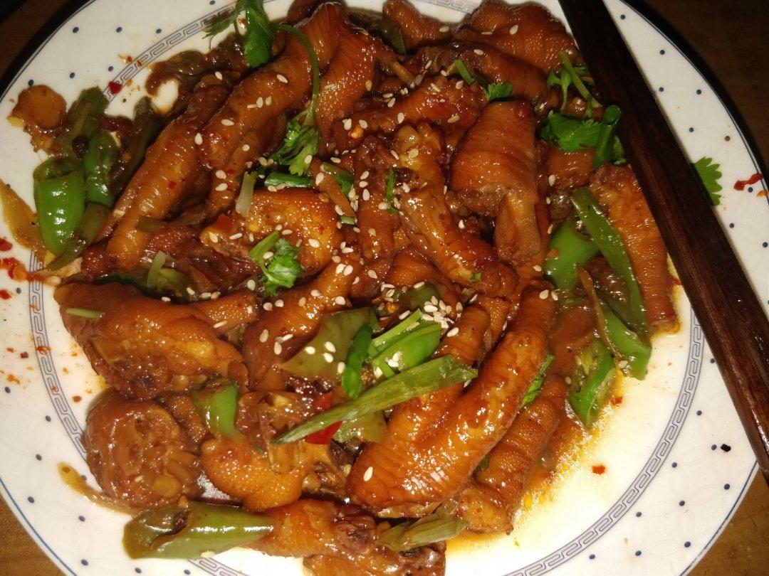 香辣烧鸡爪