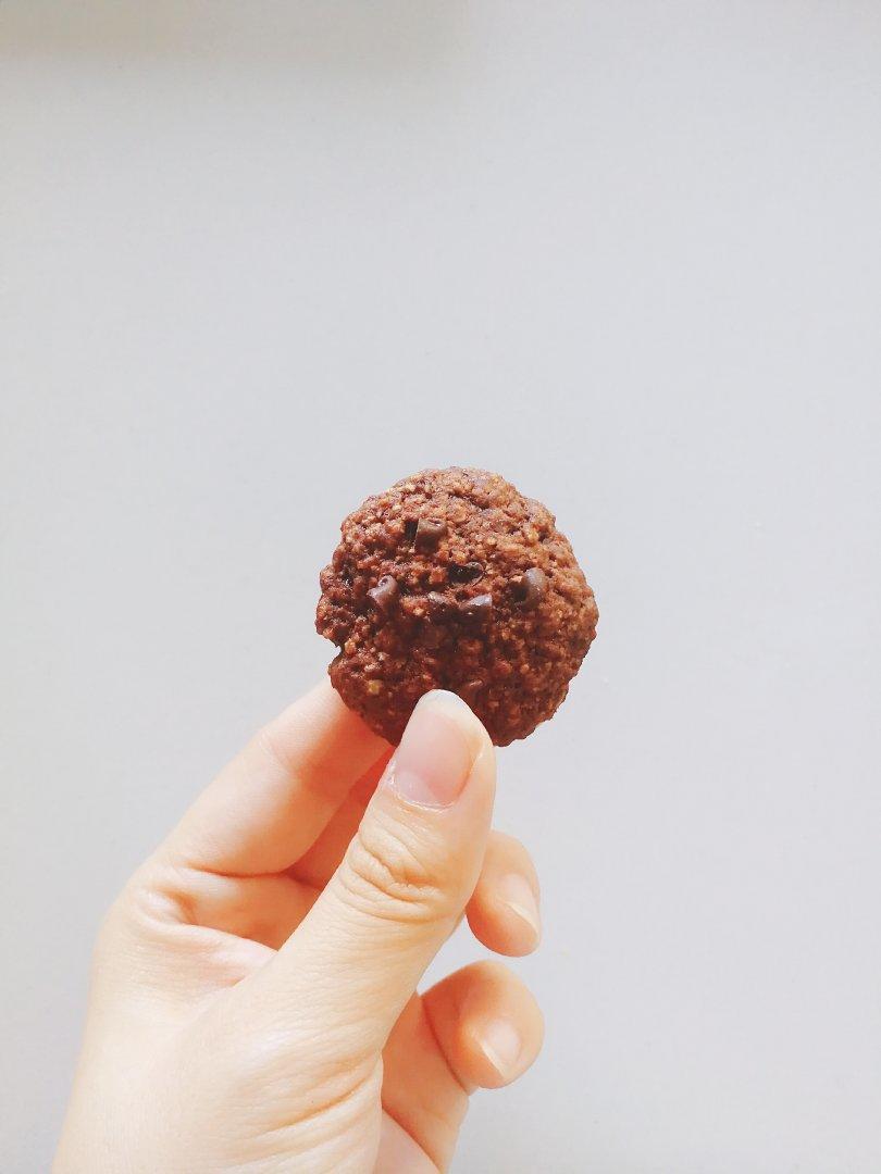 巧克力燕麦能量球