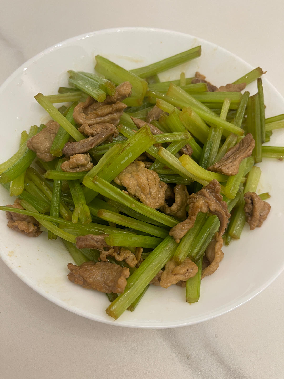芹菜炒肉丝