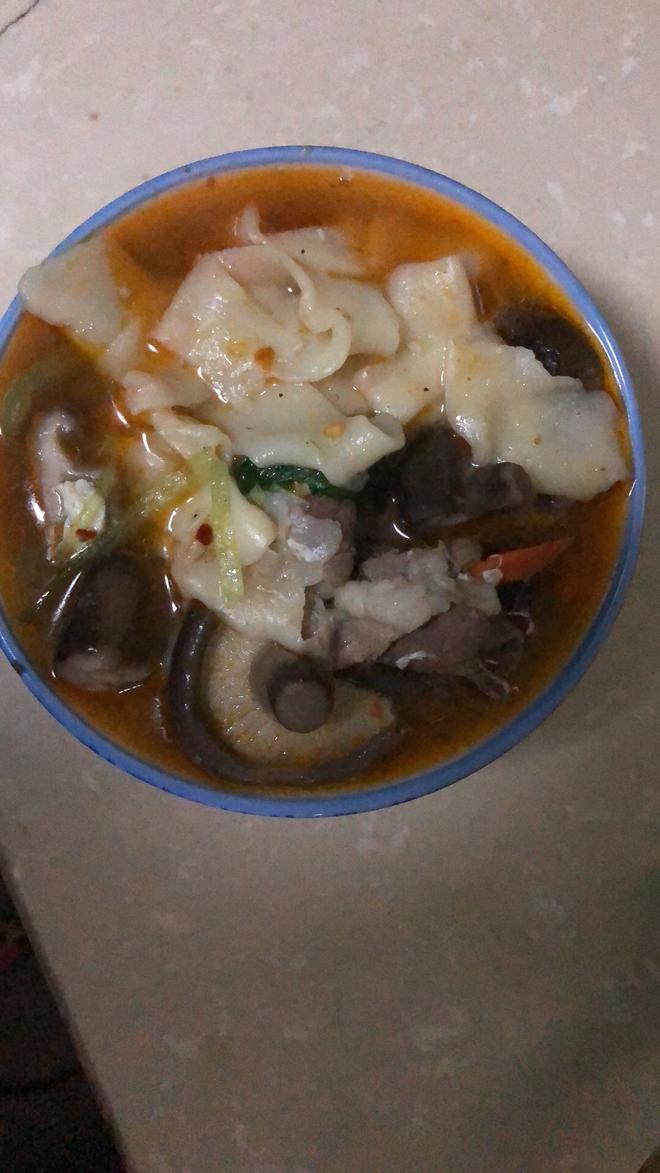【面片的做法步骤图,面片怎么做好吃】招财猫酒水批发_下厨房