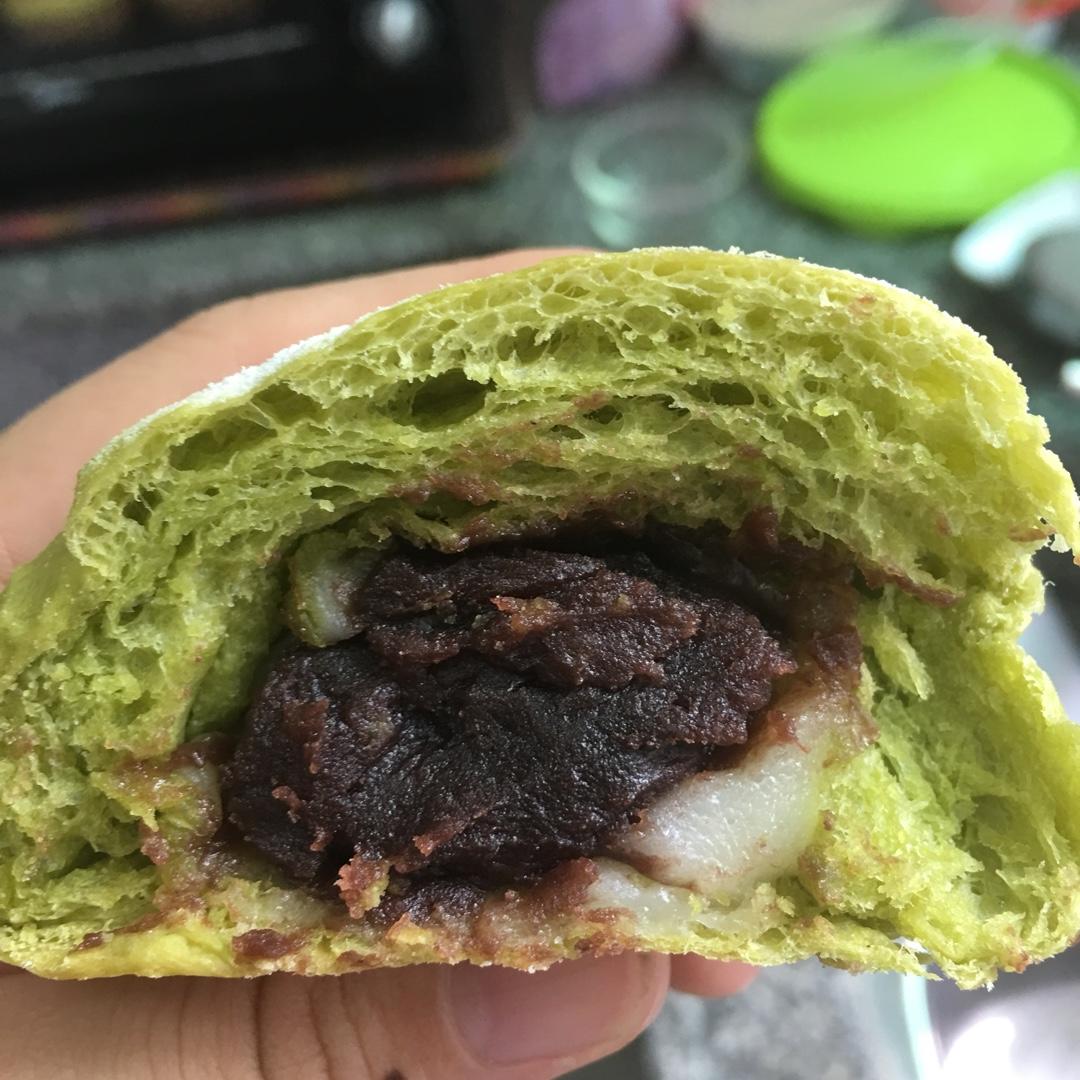 抹茶红豆软面包