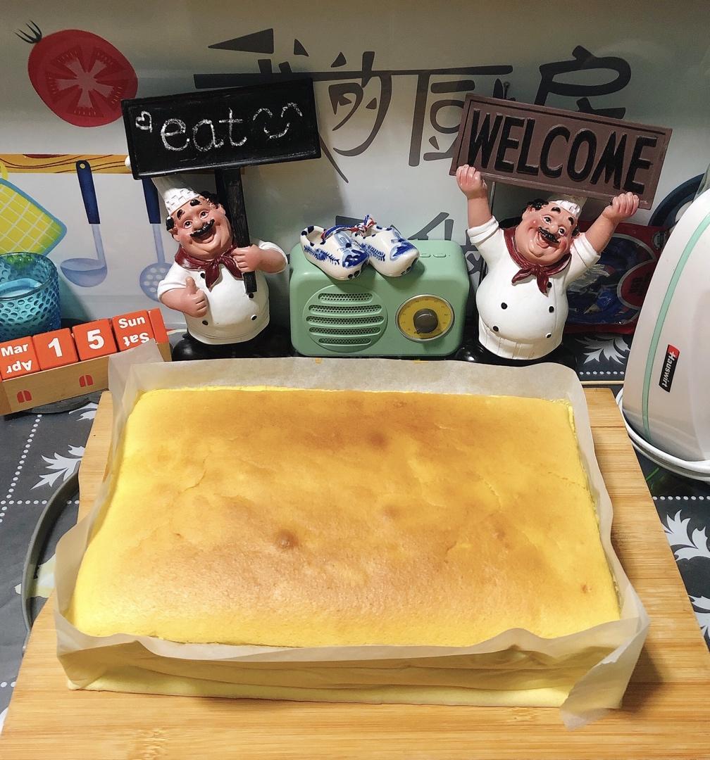 不开裂不回缩不掉皮的酸奶水浴法蛋糕