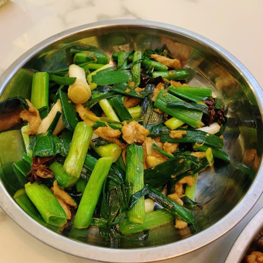 蒜苗炒肉
