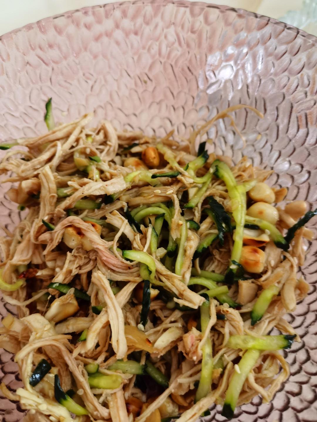 夏日开胃菜 凉拌鸡丝（手撕鸡）