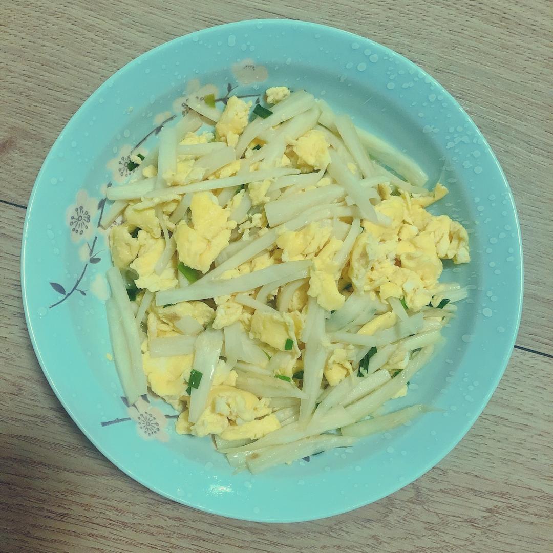 茭白丝炒蛋