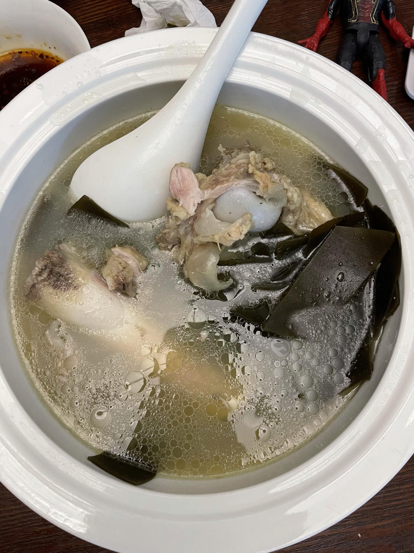 棒骨海带汤