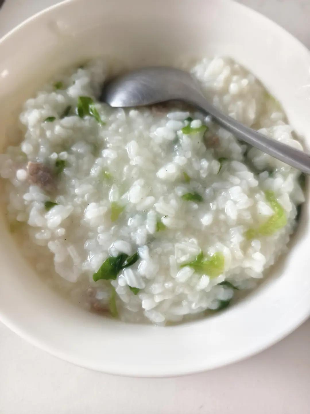 嫩滑青菜瘦肉粥