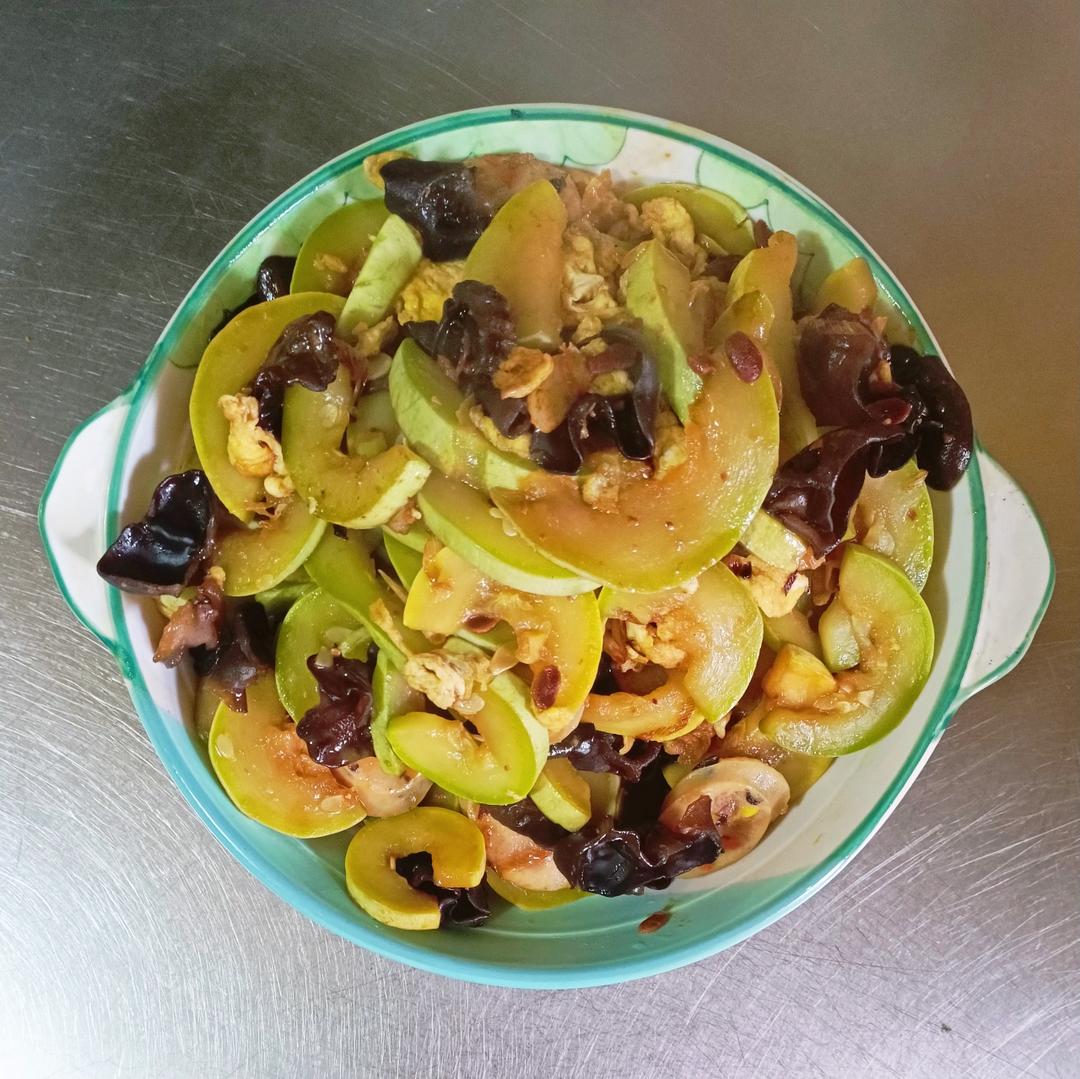 家常菜：小炒西葫芦