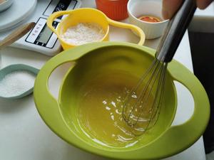 🍊橙汁小碗蒸蛋糕的做法 步骤2