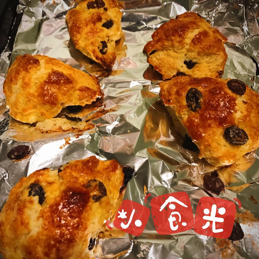 多口味奶油司康